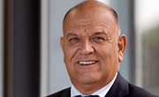 schneider-uwe.jpg.asset.CRij7Qer1JVYYWkLcQ47M9ItA7V4ZffhZIDmdPsNRVQ